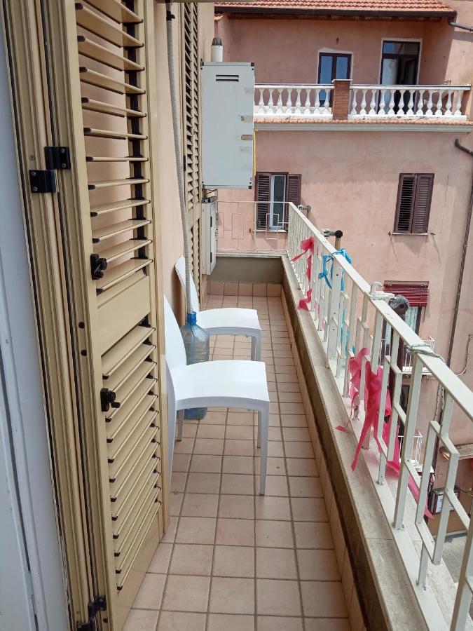Holiday House Maurizio Formia Buitenkant foto